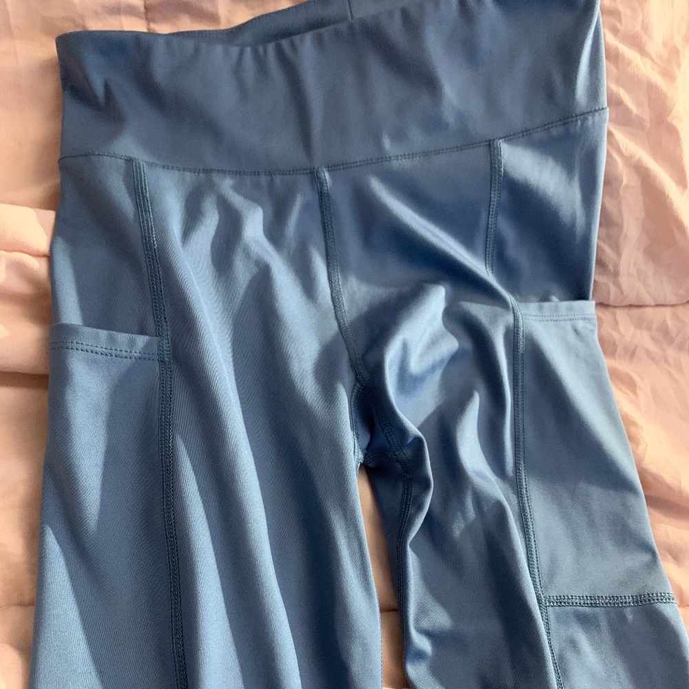 Aeropostale blue full length with pockets  athletic leggings